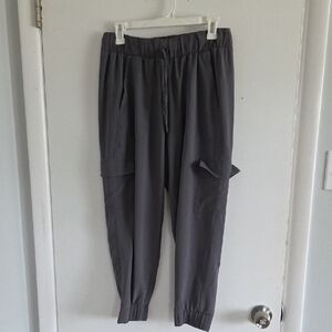 Women's Gray Cargo Joggers | All In Motion